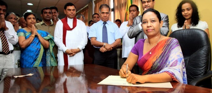 පවිත්‍රා බැසිල්ට වල කපයි …