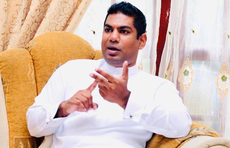 විදුලිබල පනතට විකල්ප යෝජනා දුන්නේ දේශපාලඥයින් තුන්දෙනයි