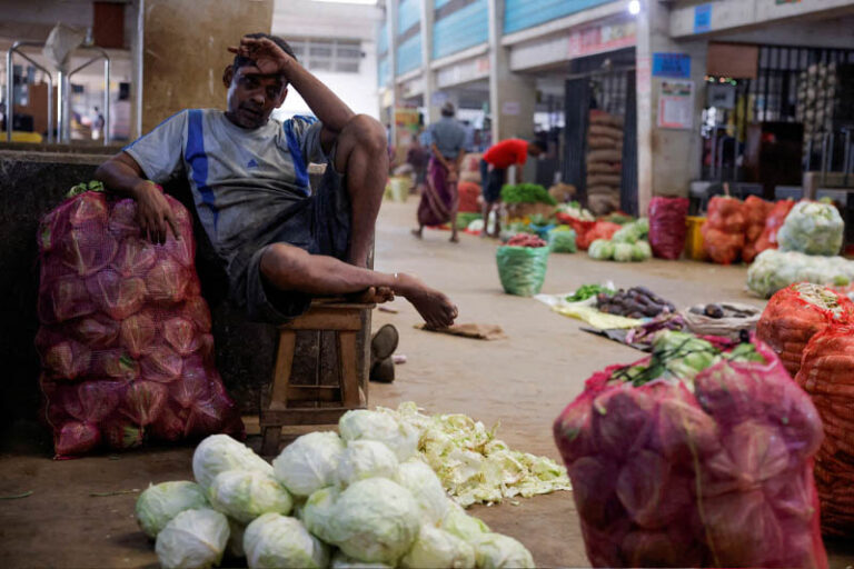 ක්‍රියාත්මක කිරීමේ හැකියාව නොතකා ව්‍යාපාර මත වියදම් පැනවීම – මහාචාර්ය රොහාන් සමරජීව