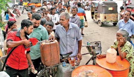 ආර්ථික ඉතිහාසයේ සුබ දවසක් – සුනන්ද මද්දුම බණ්ඩාර