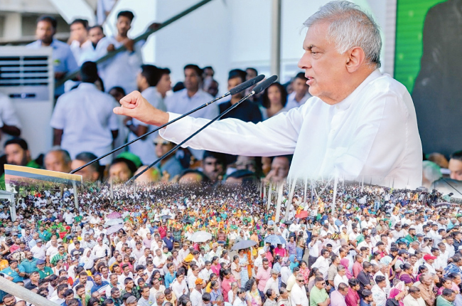 සජිත්ට හා අනුරට ජනපතිගෙන් විවෘත අභියෝගයක් ජනතාවට බොරු නොකර IMF සමඟ විවෘත සාකච්ඡාවකට එන්න -ජනපති එක්සත් ජාතික පක්ෂ විශේෂ සම්මේලනය අමතමින් කියයි